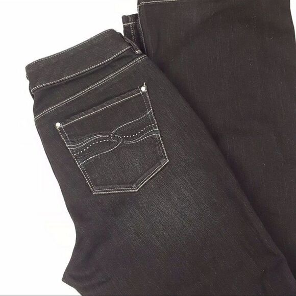 WHBM Size 4R Contour Flare Leg Black Wash Denim Jeans Embellished Bling Pockets - Picture 3 of 9